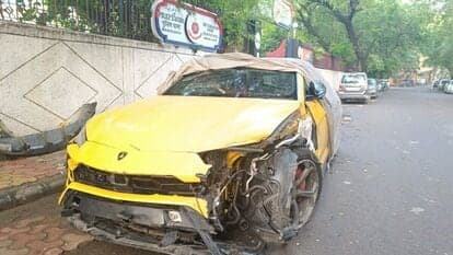 Lamborghini Urus involved in an accident at the Savitri Flyover in CR Park.