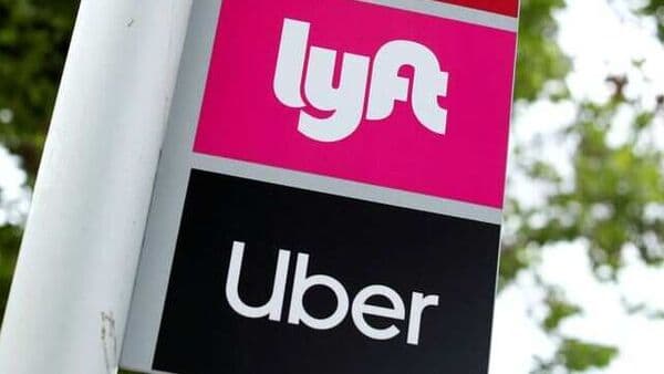 Ride-sharing app Lyft took the opportunity to provide a gift card to a family with the surname Uber, who was denied signing up for the Uber ride-sharing app.