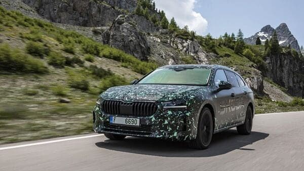 The new-gen Skoda Superb will get several new comfort and safety features, as well as a host of engine options