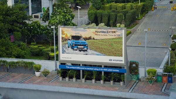  The billboard for Hyundai Exter has been completed within four days using 3,02,406 LEGO bricks. 