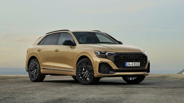 The 2024 Audi Q8 facelift now gets HD Matrix LED headlights with laser light technology for the high beam function, along with a revised grille and bumper