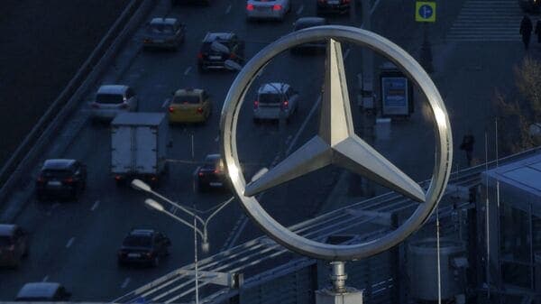 The accusation of Mercedes-Benz using emission cheating devices in its Euro 6 compliant cars comes as the latest addition in the continuing Dieselgate saga.