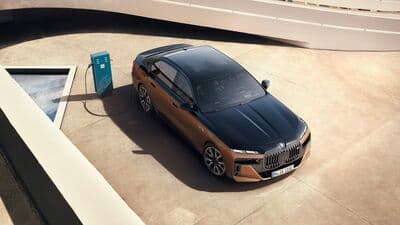 The BMW i7 M70 xDrive made its global debut earlier this year and arrives as the most powerful electric offering from the automaker to date