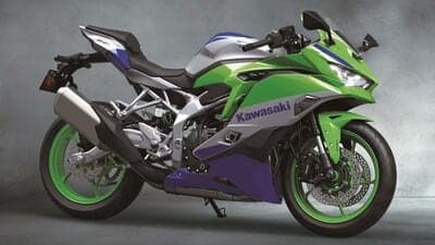 The 2024 Kawasaki Ninja ZX-10R gets a special livery inspired by the Ninja ZX-7R from the 1990s