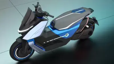Pininfarina has designed the Vmoto APD electric maxi-scooter with a special focus on aerodynamics.