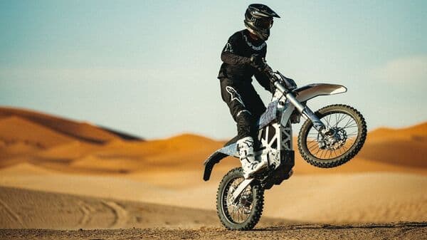 The Vida Lynx Concept is an electric dirt bike that weighs just over 80 kg with a 15 kW (20.1 bhp) motor