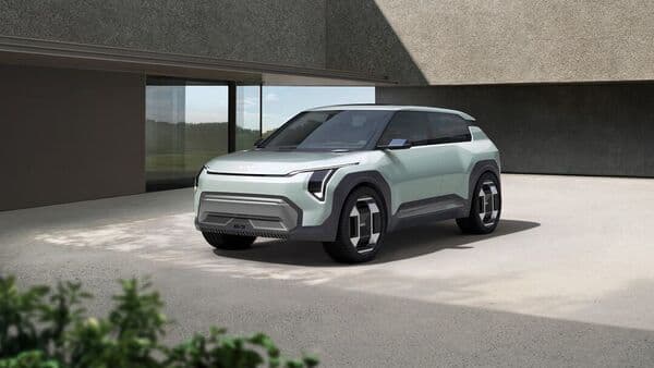 Kia EV3 concept is a small SUV that is underlining its modern styling on the outside to eventually connect with the EV-buying audience.
