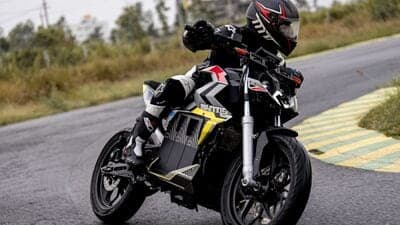 The Orxa Mantis electric performance motorcycle was first showcased at the 2019 India Bike Week and will go on sale on November 21