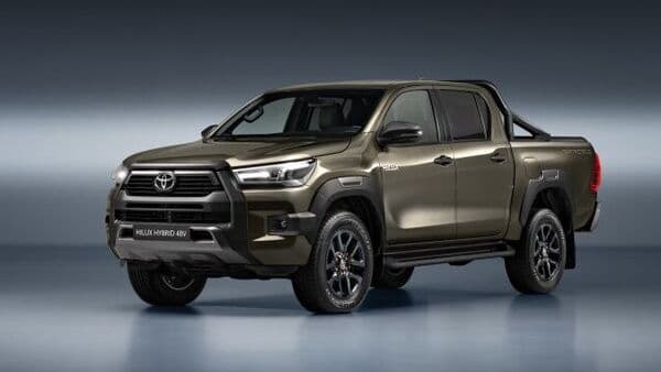 Toyota has not made any major cosmetic changes to the Hilux Hybrid.