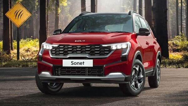 Kia will open the bookings for the 2024 Sonet facelift SUV from December 20. The Nexon, Brezza rival is expected to be launched some time in January next year. 