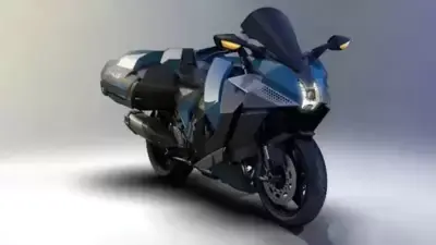 Following the Suzuki Burgman Hydrogen concept's unveiling a few months ago, Kawasaki has uncovered its new concept motorcycle that is propelled by a hydrogen powertrain.