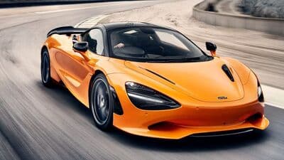 McLaren 750S has a power-to-weight ratio of 578 bhp-per-tonne