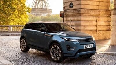 The 2024 Range Rover Evoque comes available in both petrol and diesel engine options.