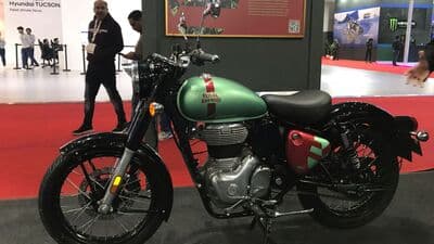 Royal Enfield Classic Flex showcased at Bharat Mobility Global Expo 2024. 