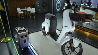 The Joy e-bike hydrogen-powered electric scooter concept is still in the R&D stage but will spawn new e-scooters and even utility vehicles in the future
