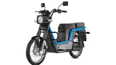 The Kinetic Green E-Luna is priced from  <span class='webrupee'>₹</span>69,990 (introductory, ex-showroom) and will be available with multiple battery pack options 