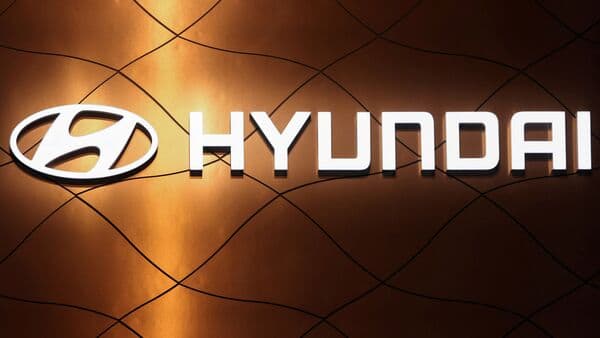 Hyundai is offering discounts of upto rs 50,000 on select models