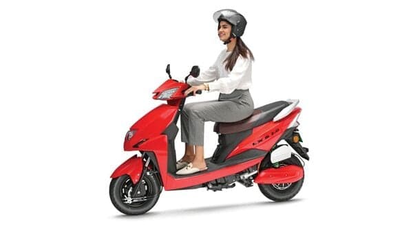 The Lectrix LXS 2.0 electric scooter is positioned below the LXS 3.0 and gets a smaller 2.3 kWh battery with a range of 98 km on a single charge