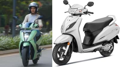 Image of Ather 450X and Honda Activa used for representational purpose only. 