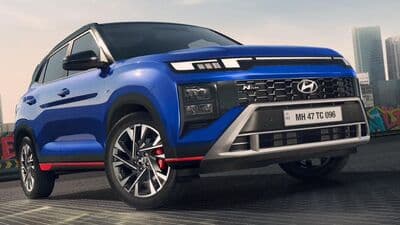 Hyundai India has opened bookings for the Creta N Line SUV at an amount of  <span class='webrupee'>₹</span>25,000, which can be done online and offline.