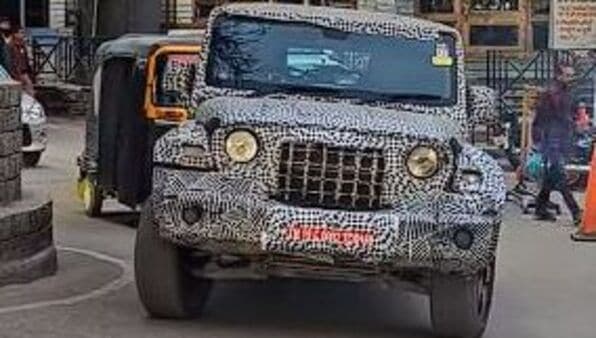 Mahindra Thar 5-door will get some cosmetic changes over the 3-door Thar. (Photo courtesy: YouTube/@AllAboutAllmj)