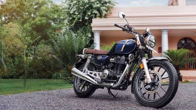 A look at the Legacy Edition of Honda H'ness CB350.