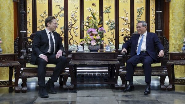 Tesla founder and CEO Elon Musk meets with Chinese Premier Li Qiang in Beijing, on Sunday, April 28, 2024. Musk met with a top government leader in the Chinese capital Sunday, just as the nation's carmakers are showing off their latest electric vehicle models at the Beijing auto show.