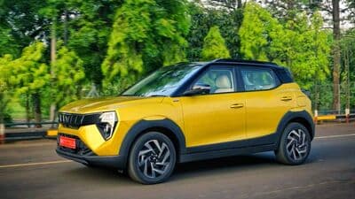 Mahindra XUV 3XO's price starts from  <span class='webrupee'>₹</span>7.49 lakh for the MX1 variant and goes up to  <span class='webrupee'>₹</span>15.49 lakh for the AX7L with petrol motor and automatic transmission.