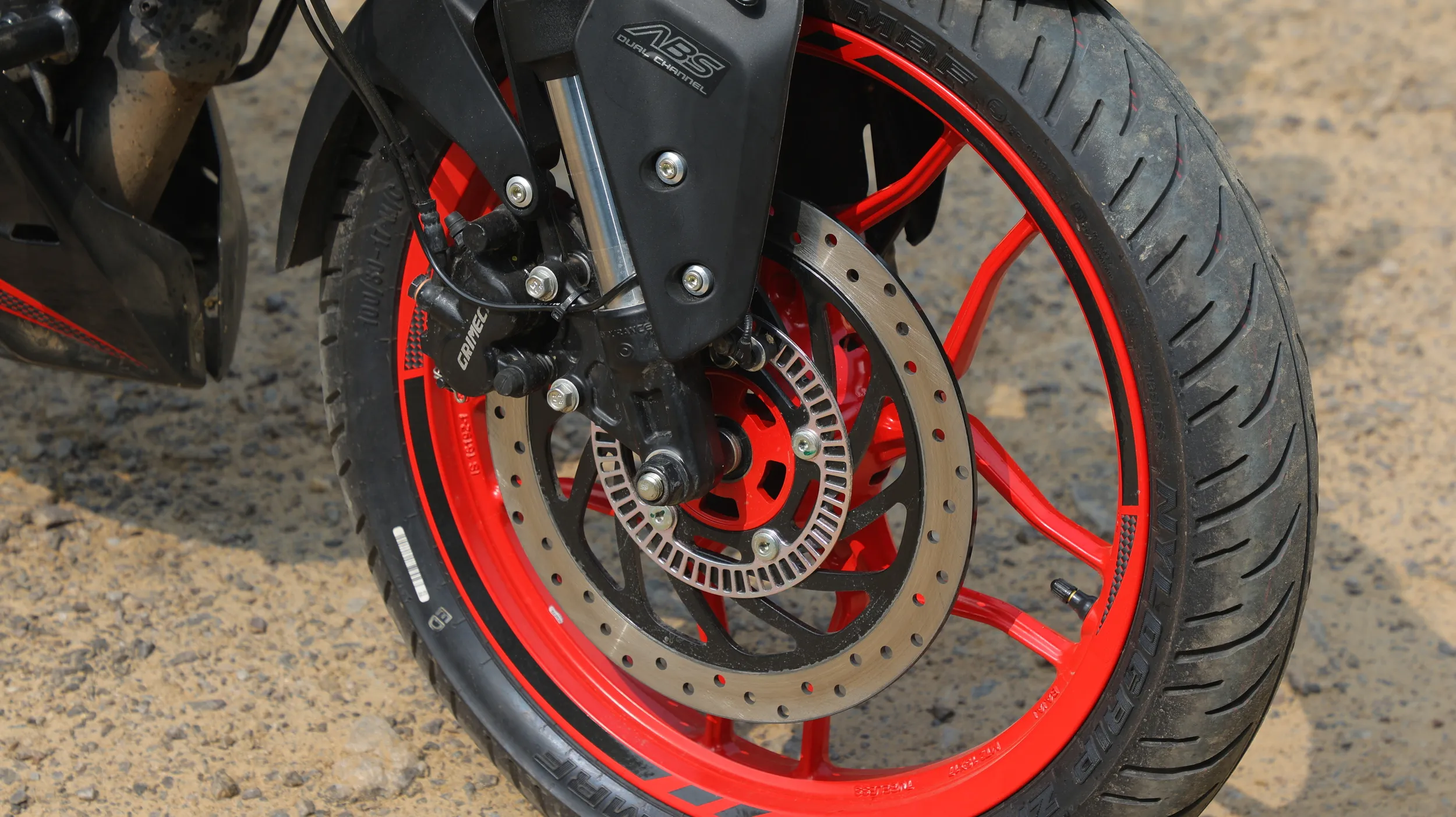 Bajaj Pulsar N160 Disc Break View
