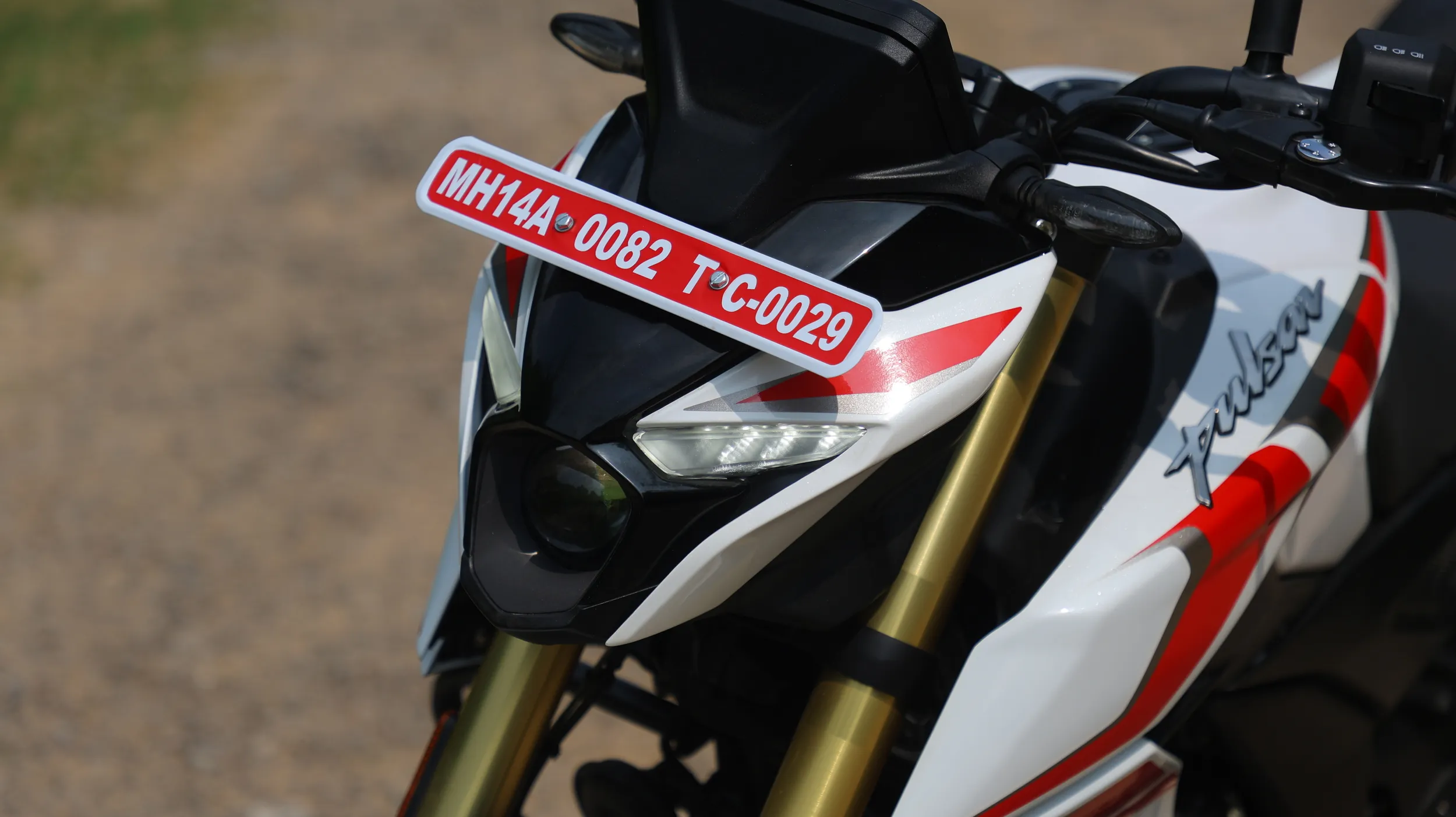 Bajaj Pulsar N160 Number Plate View
