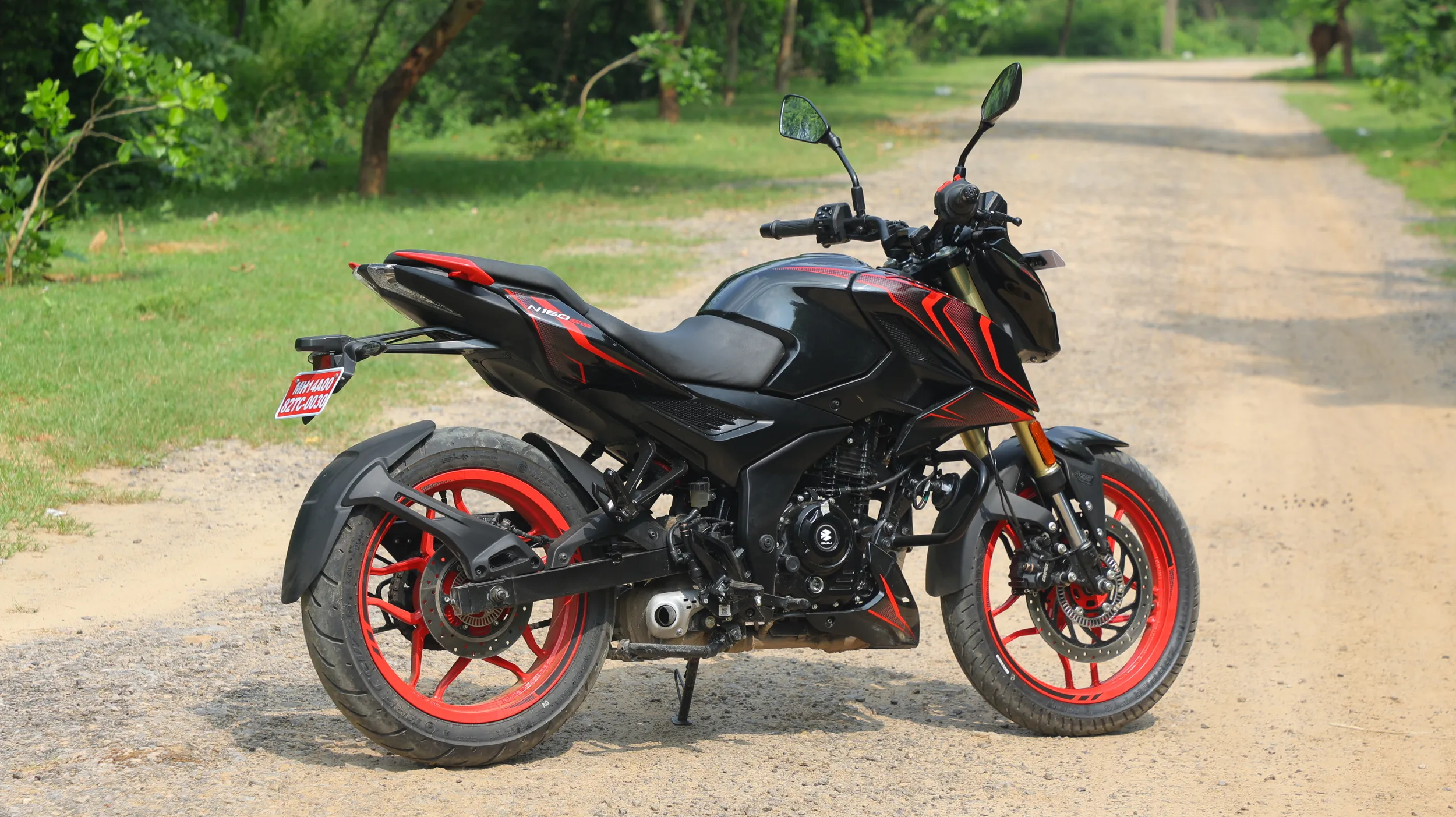 Bajaj Pulsar N160 Rear Right View