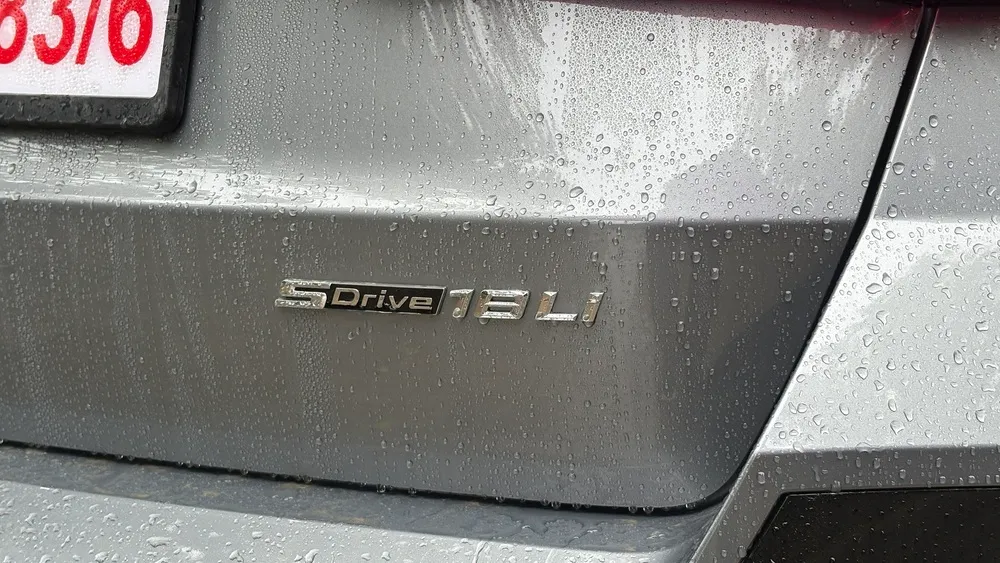 BMW X1 LWB Version View