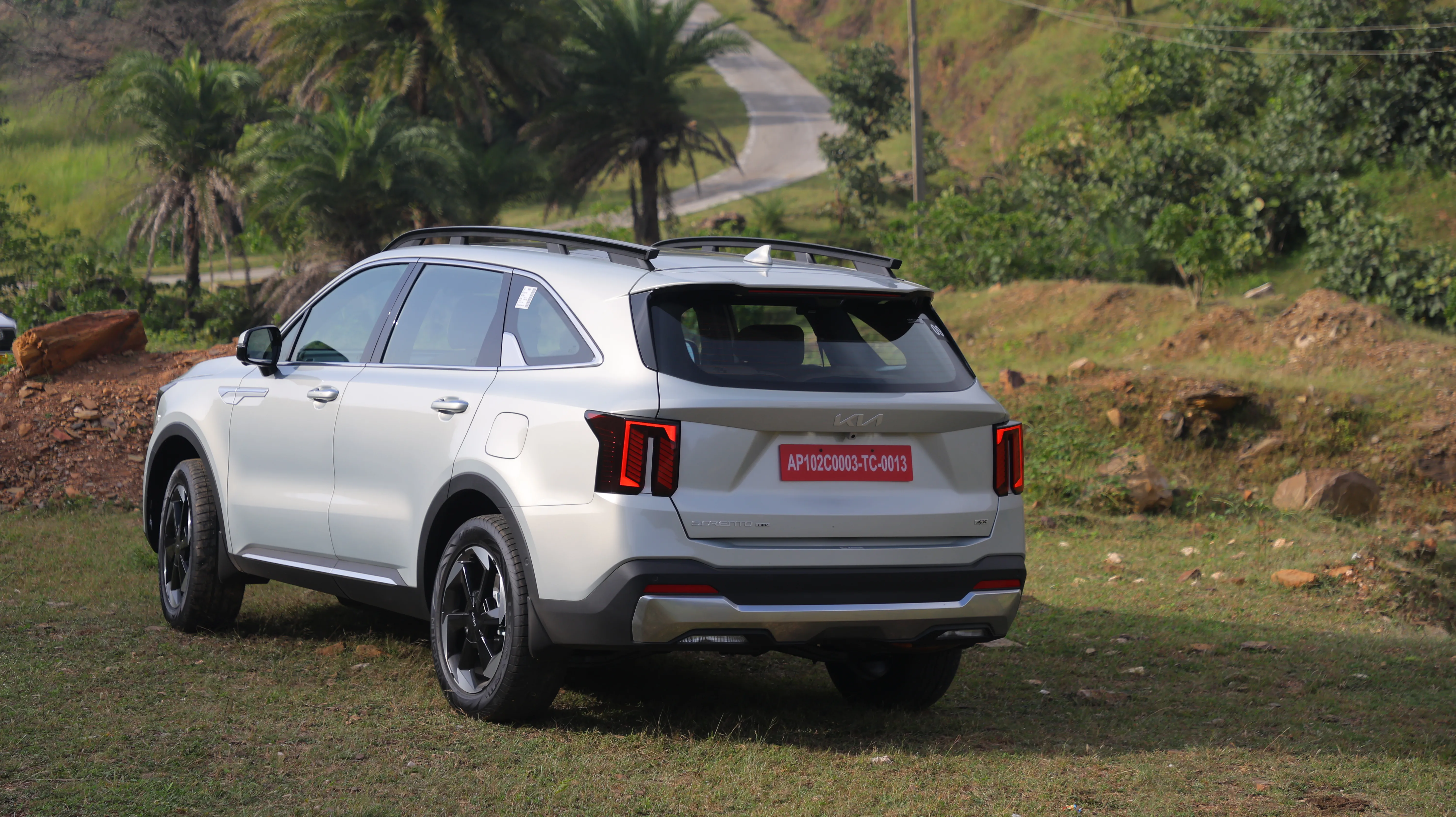 Kia Sorento Rear View