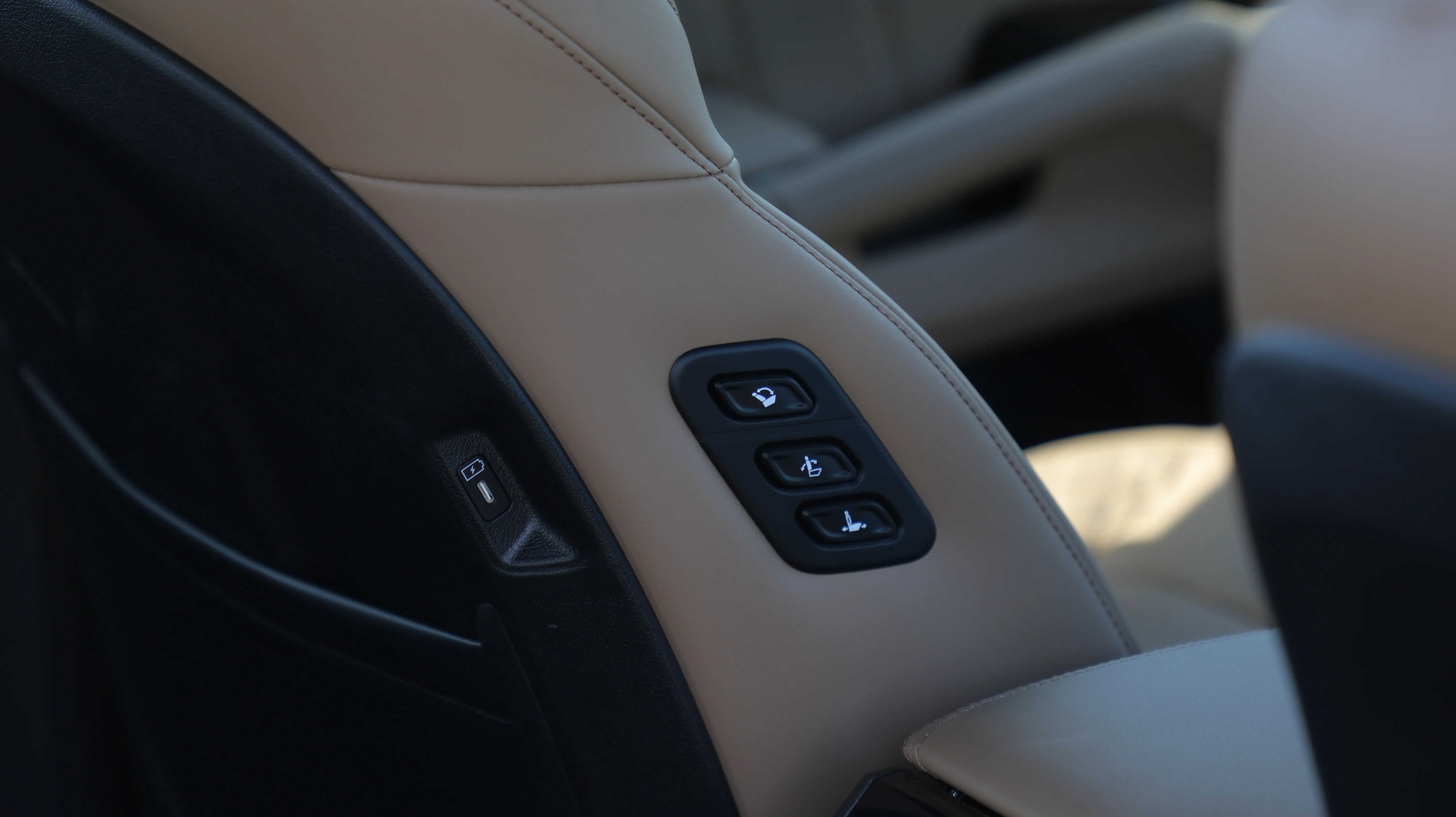 Kia Sorento Seat Adjustment View