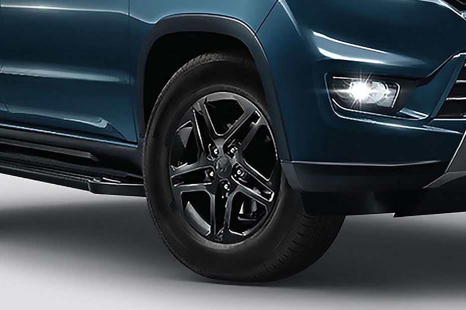 Mahindra Bolero Neo Wheel