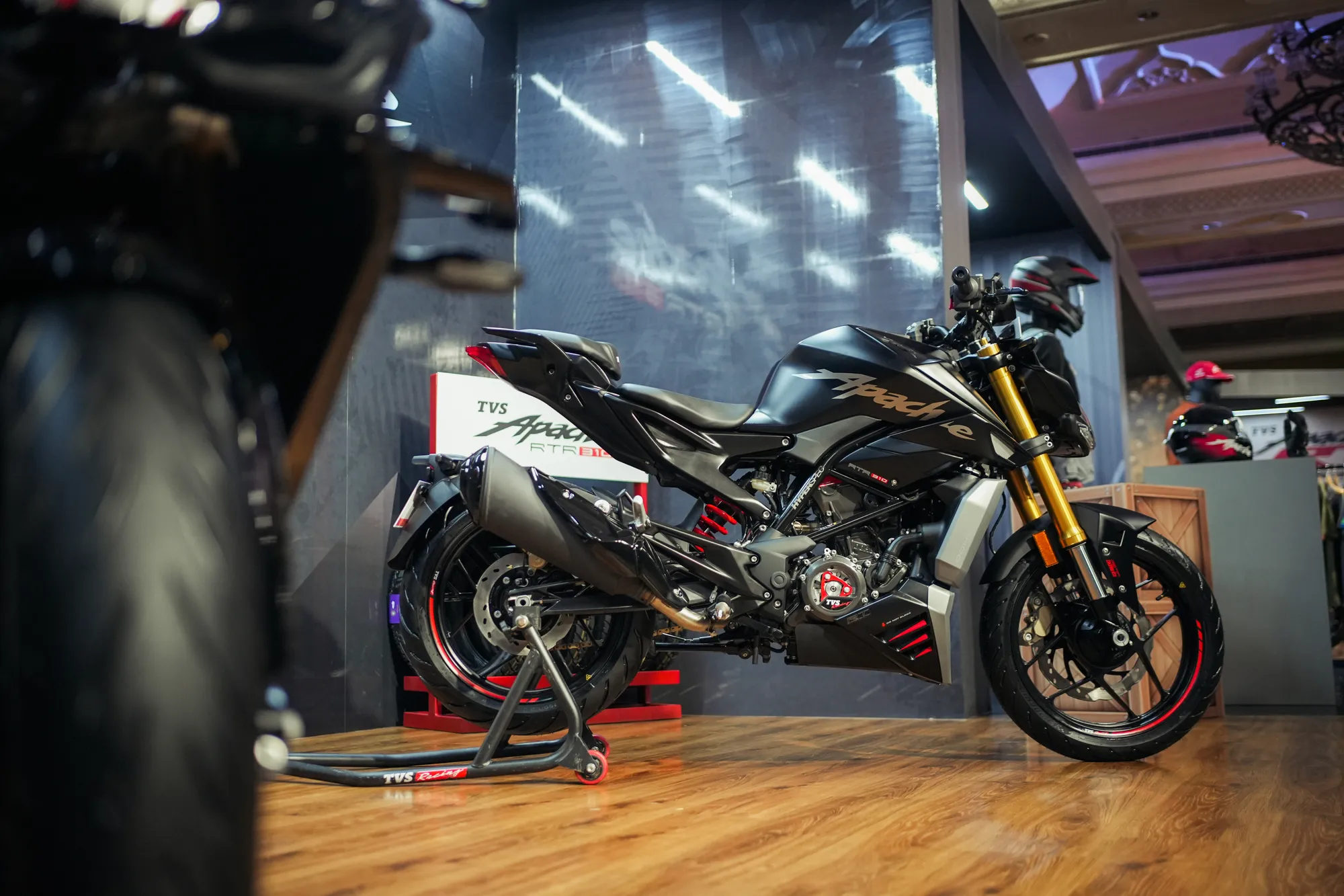 TVS Apache RTR 310 Right View